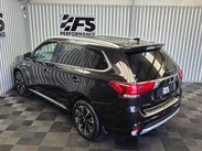 Mitsubishi Outlander 2.0h 12kWh GX4h SUV 5dr Petrol Plug-in Hybrid CVT 4WD Euro 6 (s/s) (200 ps) 42