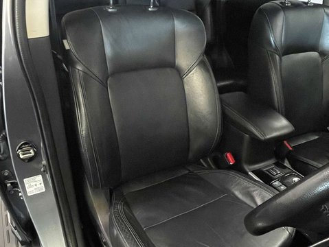 Mitsubishi Outlander 2.0 Outlander Exceed CVT 4WD 5dr 11