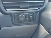 Ford Transit Custom LWB L2H1 [SOLD CM] Low Roof Limited 300 Air Con Alloys Cam Sensors EURO 6 21