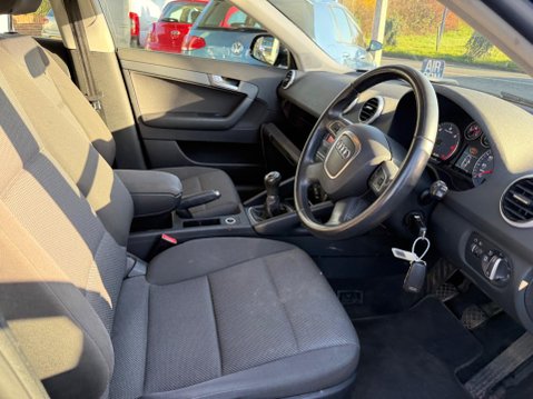 Audi A3 1.6 TDI SE Sportback Euro 5 (s/s) 5dr 8