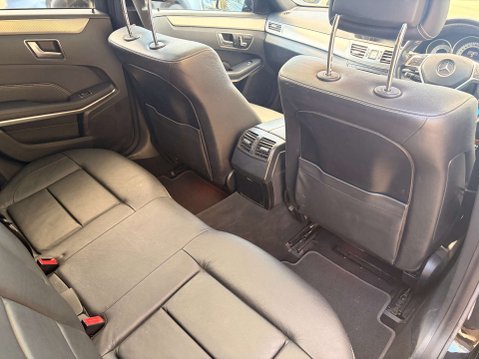Mercedes-Benz E Class 2.1 E220 AMG Night Edition Premium Bluetec Auto 5dr 55