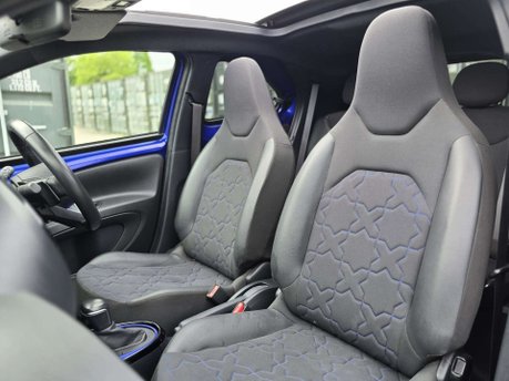 Toyota Aygo X 1.0 VVT-i Exclusive Hatchback 5dr Petrol x-shift Euro 6 (s/s) (72 ps) 34