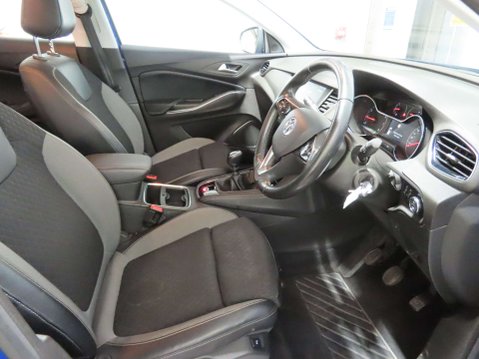 Vauxhall Grandland X 1.2 Grandland X Sport Nav T S/S 5dr 7
