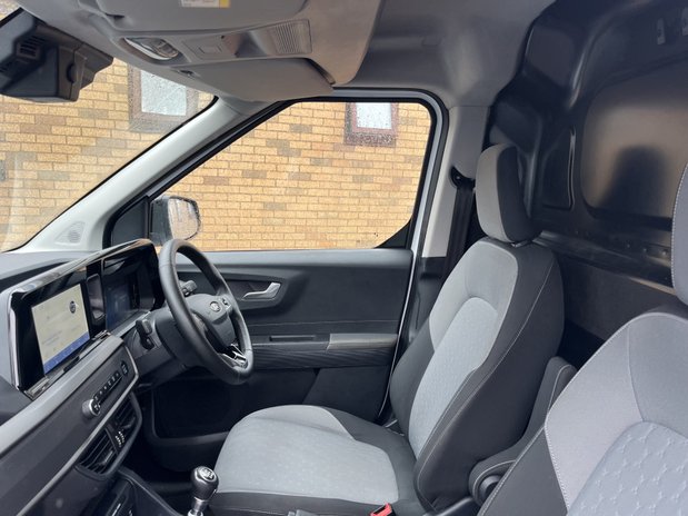 Ford Transit Courier Transit Courier 1.5 EcoBlue Limited Van 25