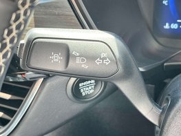 Ford Kuga 2.5 Kuga Vignale PHEV CVT 5dr 76