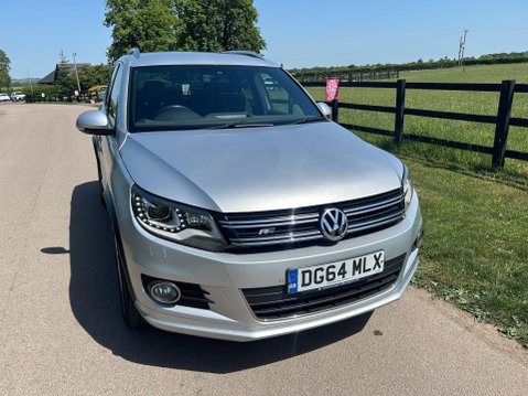 Volkswagen Tiguan 2.0 TDI BlueMotion Tech R-Line 4WD Euro 5 (s/s) 5dr (Nav) 3