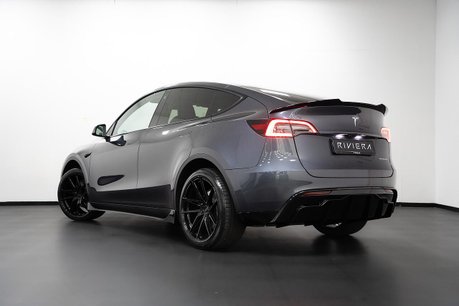 Tesla Model Y (Dual Motor) Long Range SUV 5dr Electric Auto 4WDE (384 bhp) 34