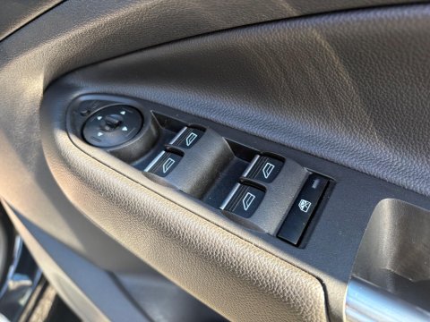 Ford Kuga ST-LINE TDCI 23