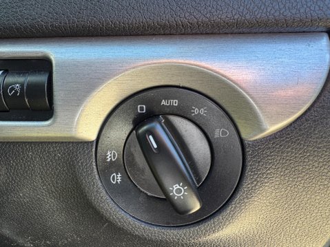 Skoda Yeti 2.0 TDI Elegance 4WD Euro 5 5dr 18