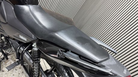 Yamaha YS125 2018 68 PLATE LONG MOT SERVICED ONLY 8K IDEAL LEARNER BIKE 125CC 35