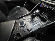 Alfa Romeo Giulia 2.9 V6 Bi-Turbo Quadrifoglio Saloon 4dr Petrol Auto Euro 6 (s/s) (510 ps) 14