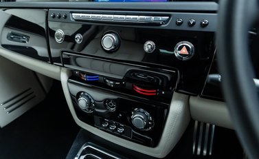 Rolls-Royce Phantom Series II 30