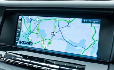 Rolls-Royce Cullinan BLACK BADGE 25