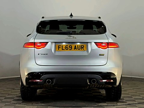 Jaguar F-Pace V6 SPORT AWD 8