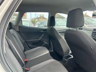 SEAT Arona TSI SE 12