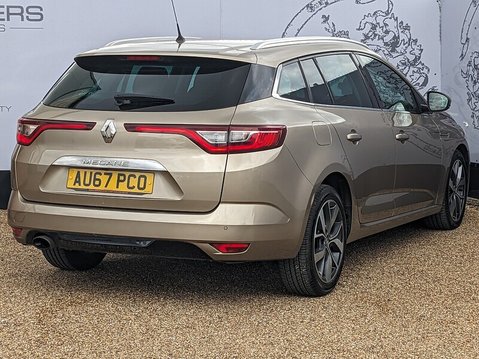 Renault Megane DYNAMIQUE S NAV TCE 9