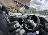 Renault Trafic LWB L2H1 Low Roof LL30 Extra Air Con Alloys Nav Sensors 17