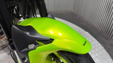 Benelli BN 2025 ONLY 4K IDEAL COMMUTER / LEARNER BIKE 125CC NAKED 10