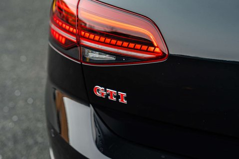 Volkswagen Golf 2.0 Golf GTi Performance TSi 5dr 47