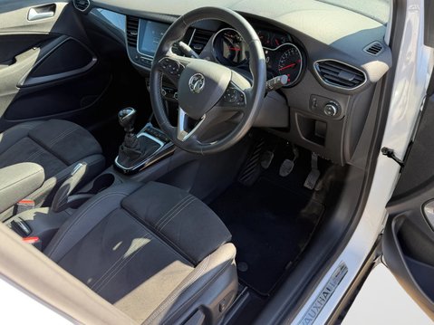 Vauxhall Crossland 1.2 Turbo Ultimate 5dr 19