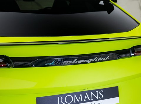 Lamborghini Urus PERFORMANTE 50