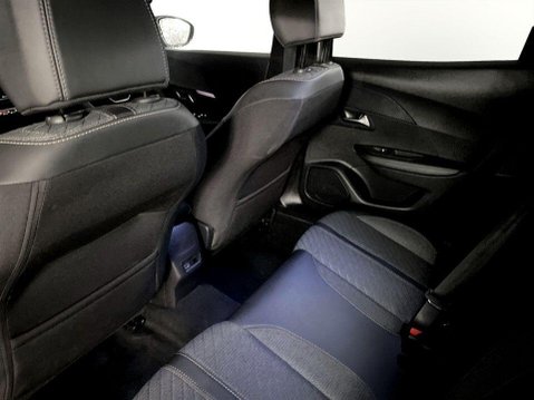 Peugeot 2008 1.2 PureTech Allure SUV 5dr Petrol Manual Euro 6 (s/s) (100 ps) Cruise Con 19