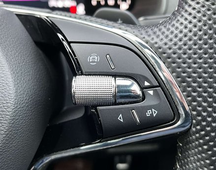 Skoda Karoq 1.5 Karoq Sportline TSi Semi-Auto 5dr 58