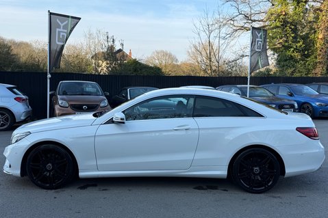 Mercedes-Benz E Class E220 BLUETEC AMG LINE -19 INCH ALLOYS -FULL SERVICE HISTORY 9