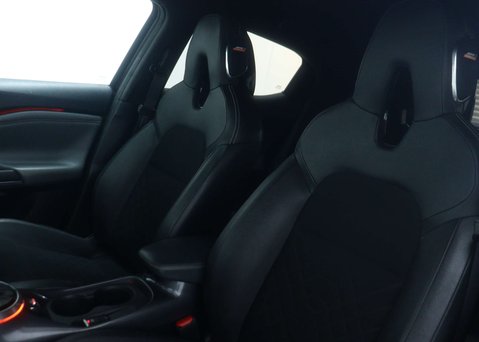 Nissan Juke 1.0 Juke Tekna DiG-T Semi-Auto 5dr 45