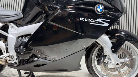 BMW K1200S K1200S 2007 FULL LUGGAGE, MOT, DELKEVIC EXHAUST TOURER 12