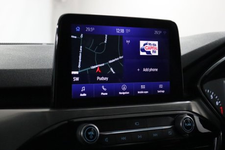 Ford Kuga TITANIUM FIRST EDITION 40