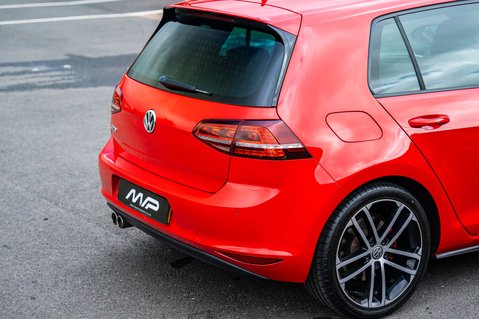 Volkswagen Golf 2.0 Golf GTD Semi-Auto 5dr 44