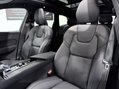 Volvo XC60 B5 ULTRA BLACK EDITION AWD 57