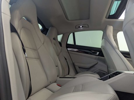Porsche Panamera 2.9 Panamera 4 E-Hybrid Semi-Auto 4WD 5dr 56