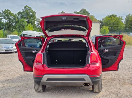 Fiat 500X 2.0 MultiJetII Cross Plus Opening Edition SUV 5dr Diesel Auto 4WD Euro 6 (s 8