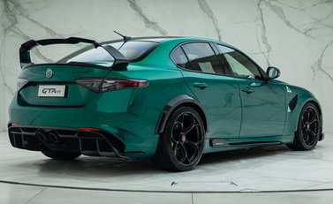 Alfa Romeo Giulia GTAm 6