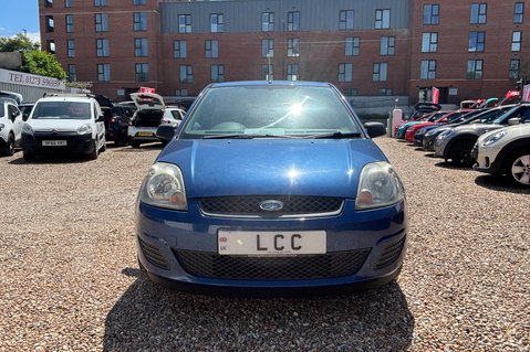 Ford Fiesta STYLE CLIMATE 16V..LOW INSURANCE..HEATED F&R SCREENS..AUX..SERVICE HISTORY 8