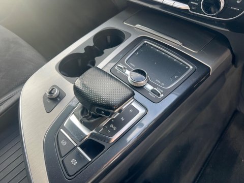 Audi Q7 TDI QUATTRO S LINE 44