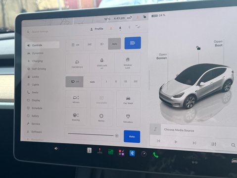 Tesla Model Y (Sold) (Dual Motor) Long Range SUV 5dr Electric Auto 4WDE (384 bhp) 19