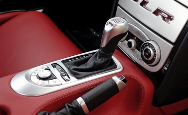 Mercedes-Benz SLR McLaren 27