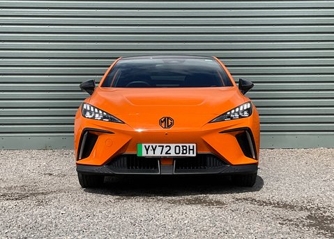 MG MG4 EV 64kWh TROPHY 6
