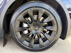 Tesla Model Y (Dual Motor) Long Range SUV 5dr Electric Auto 4WDE (384 bhp) 14