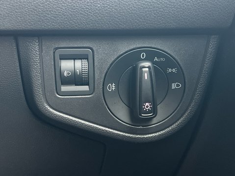 Volkswagen Polo LIFE TSI 34