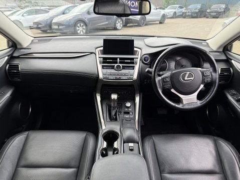 Lexus NX 2.5 300h Premier SUV 5dr Petrol Hybrid E-CVT 4WD Euro 6 (s/s) (197 ps) 28