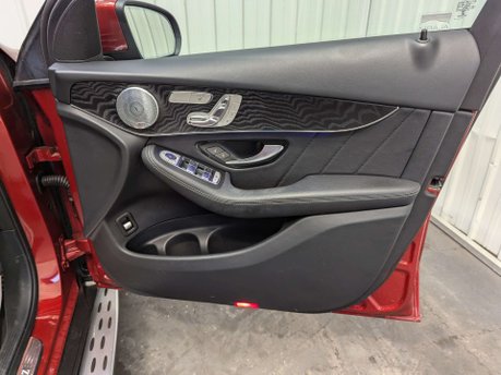 Mercedes-Benz GLC 2.0 GLC 300 AMG Line Premium+ D 4Matic Auto 4WD 5dr 53