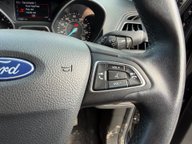Ford Kuga ZETEC TDCI 11