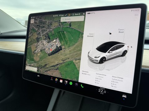 Tesla Model 3 Saloon 4dr Electric Auto RWD (241 bhp) 37