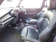 Mini Hatch COOPER S AUTOMATIC 3dr 30