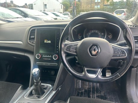 Renault Megane DYNAMIQUE S NAV TCE 15