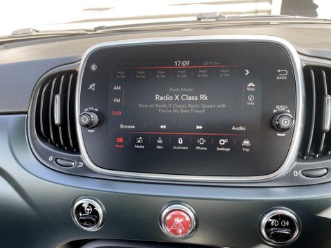 Fiat 500 1.0 MHEV Rock Star Hatchback 3dr Petrol Manual Euro 6 (s/s) (70 bhp) 1 Owne 16